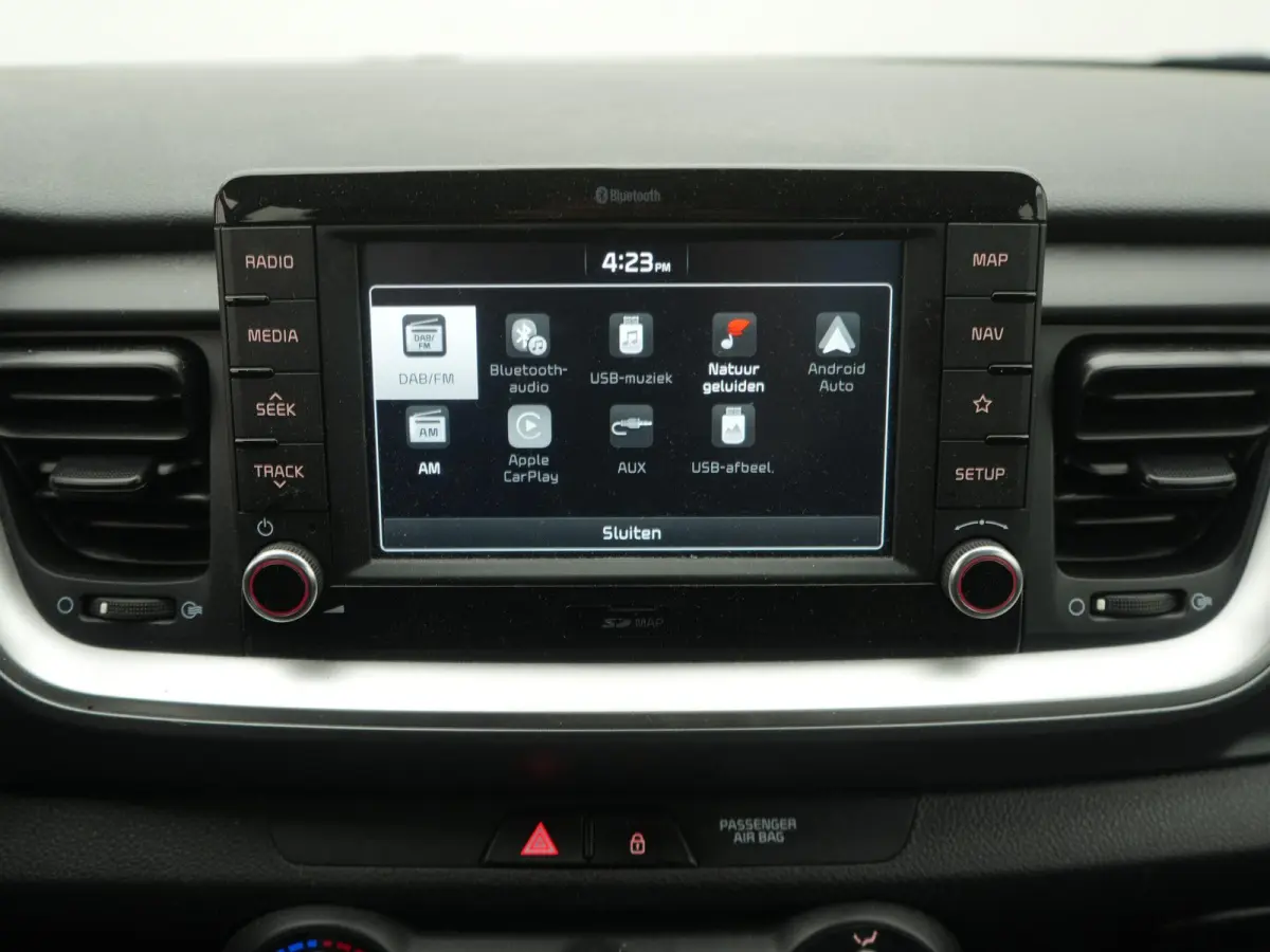 1.0 T-GDi DynamicLine VERWACHT ! | AUTOMAAT | NAVIGATIE | DAB | AIRCO | LMV | CRUISE | BLUETOOTH | PDC | 12 MAANDEN BOVAG GARANTIE |