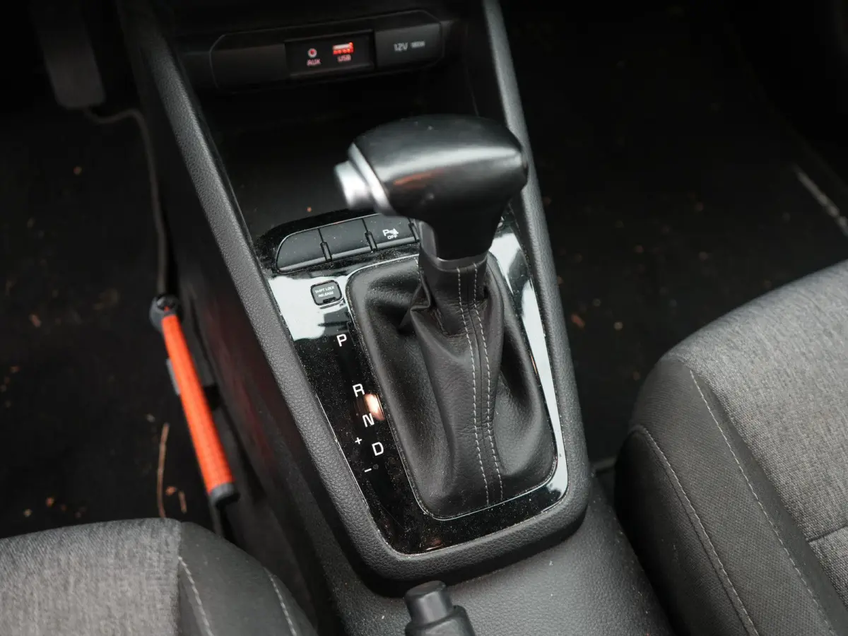 1.0 T-GDi DynamicLine VERWACHT ! | AUTOMAAT | NAVIGATIE | DAB | AIRCO | LMV | CRUISE | BLUETOOTH | PDC | 12 MAANDEN BOVAG GARANTIE |