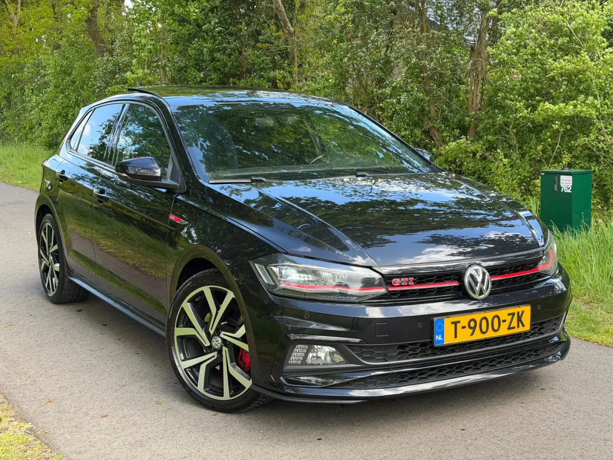 2.0 TSI GTI | Pano + DSG + ACC + DRIVE MODE |