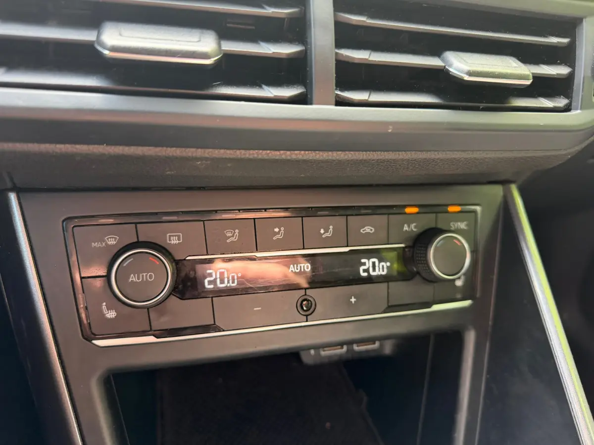 2.0 TSI GTI | Pano + DSG + ACC + DRIVE MODE |