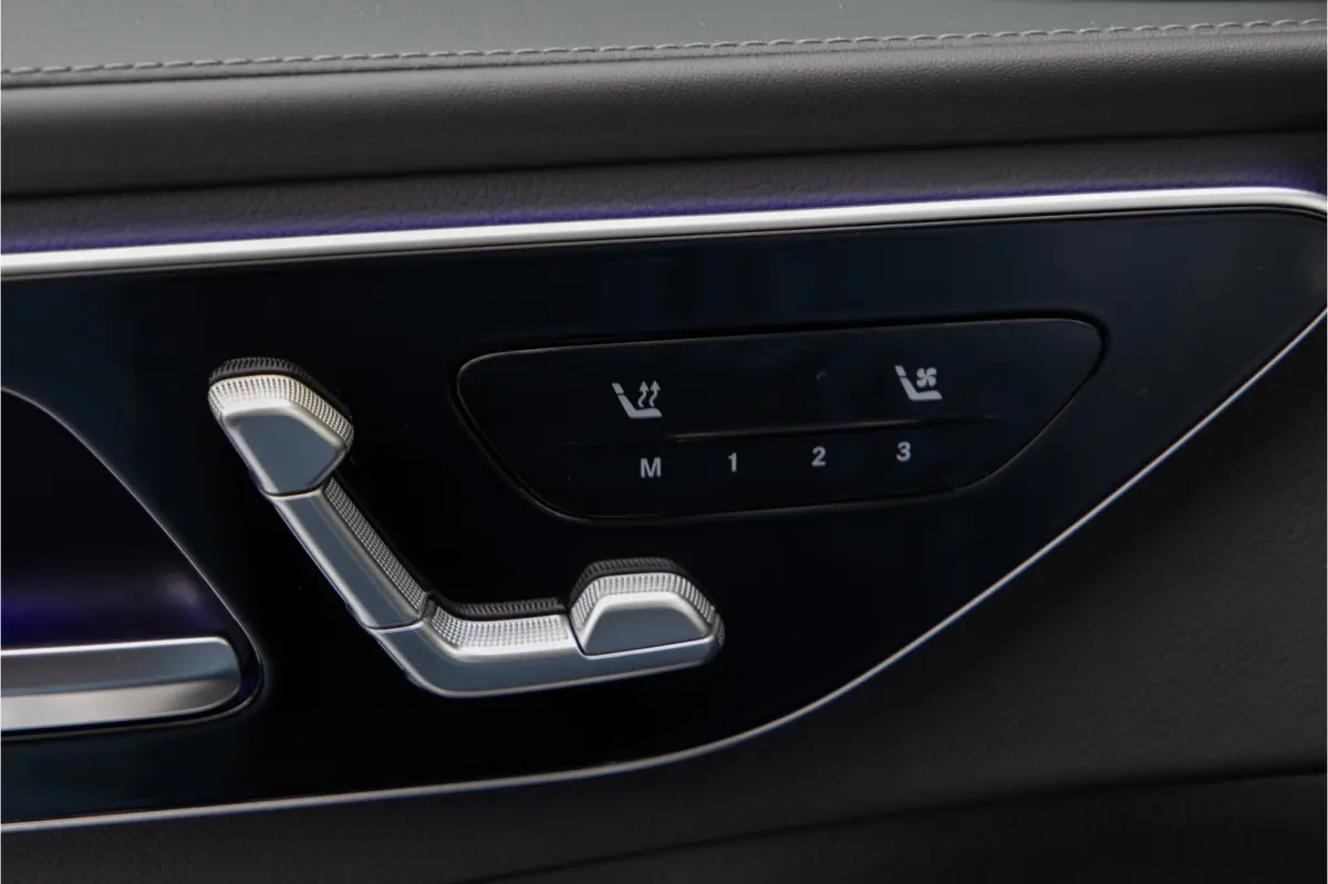 300 e AMG Premium, Pano, Distronic, Trekhaak, Leder, Nightpakket 2023