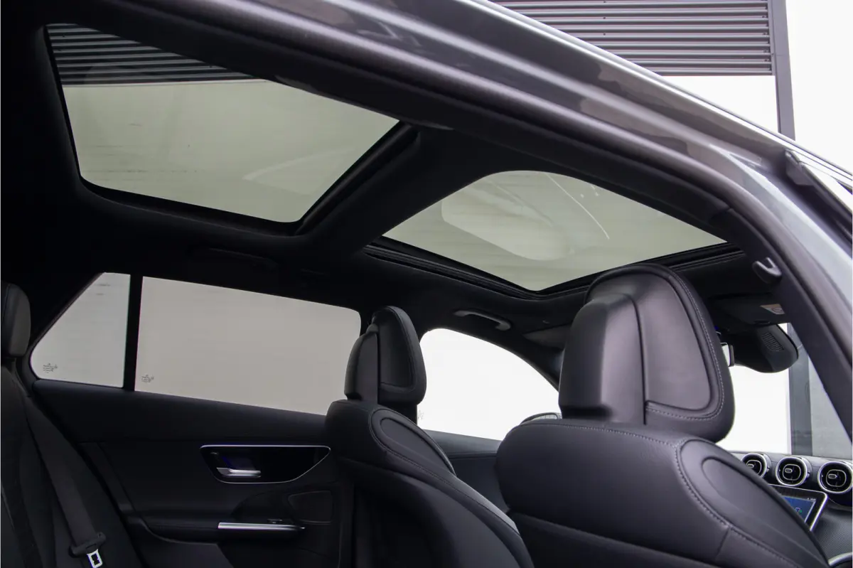 300 e AMG Premium, Pano, Distronic, Trekhaak, Leder, Nightpakket 2023