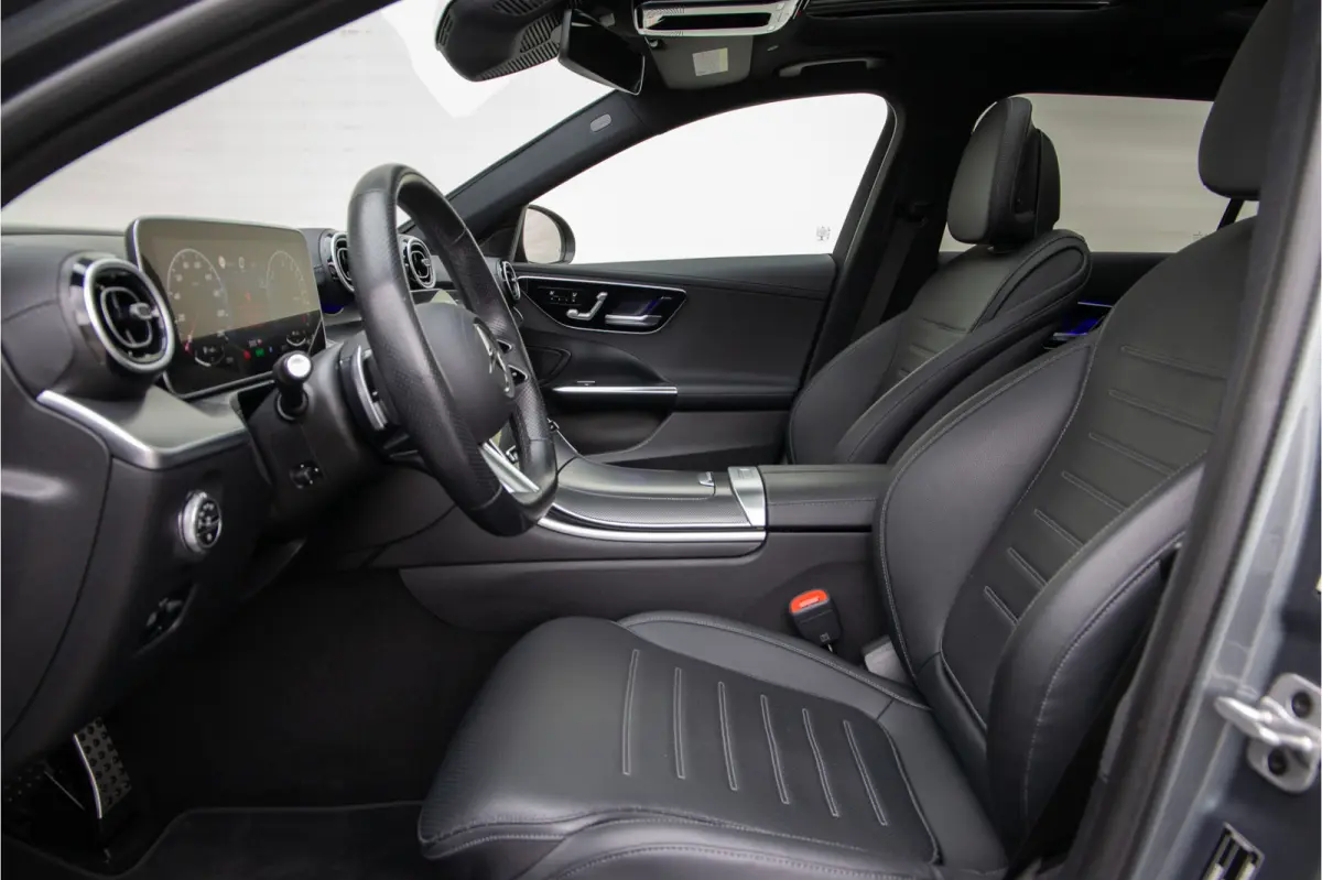300 e AMG Premium, Pano, Distronic, Trekhaak, Leder, Nightpakket 2023