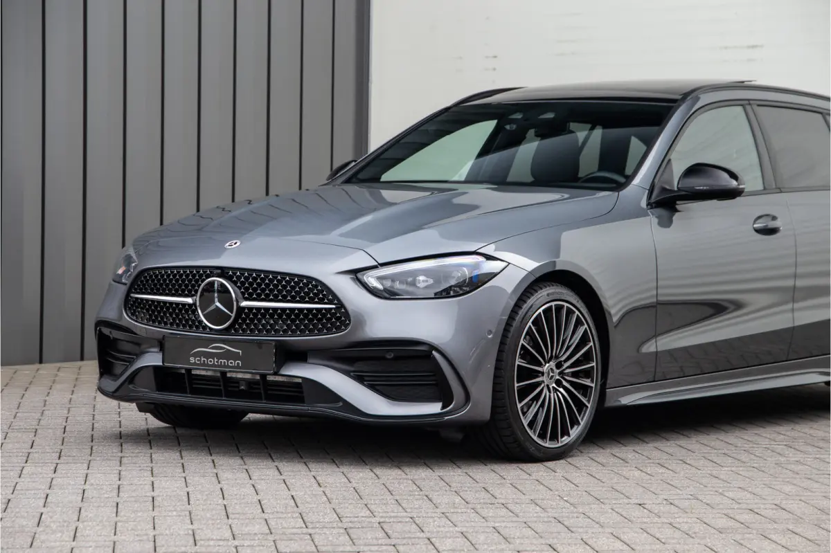 300 e AMG Premium, Pano, Distronic, Trekhaak, Leder, Nightpakket 2023