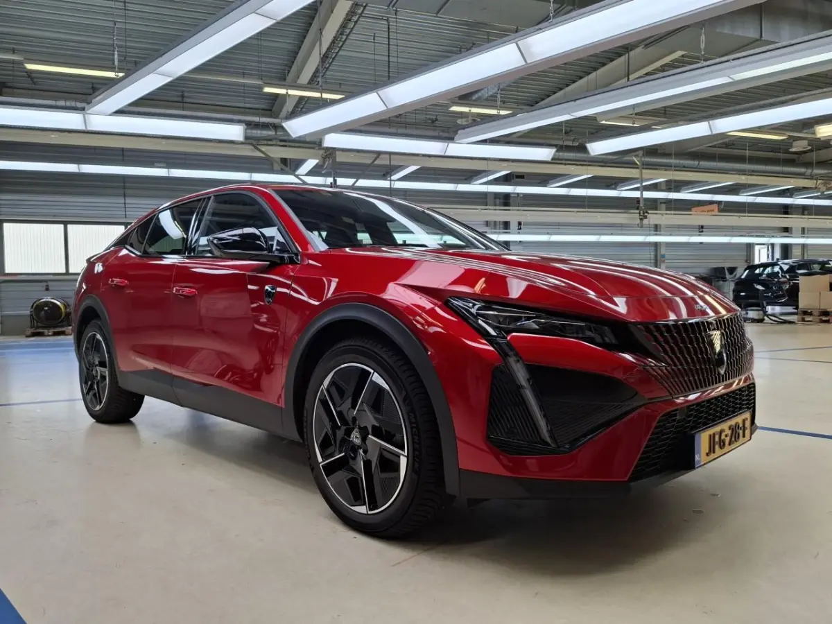 GT Avantage 58 kWh Tot 8 Jaar Garantie! | Adaptive Cruise | Elektr. Stoelen | Warmtepomp | Stuur/Stoelverwarming | Elektr. Achterklep |
