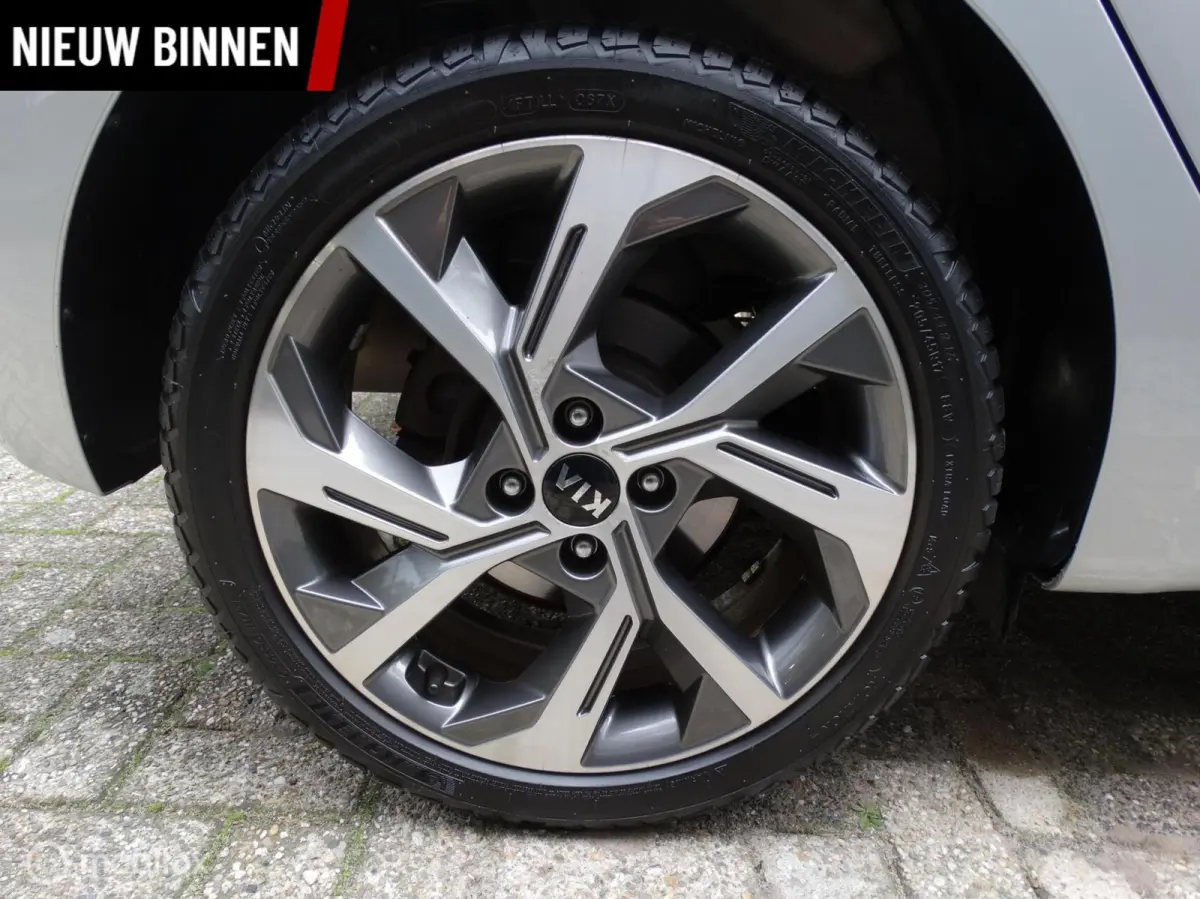 1.0 T-GDi MHEV DynamicPlusLine