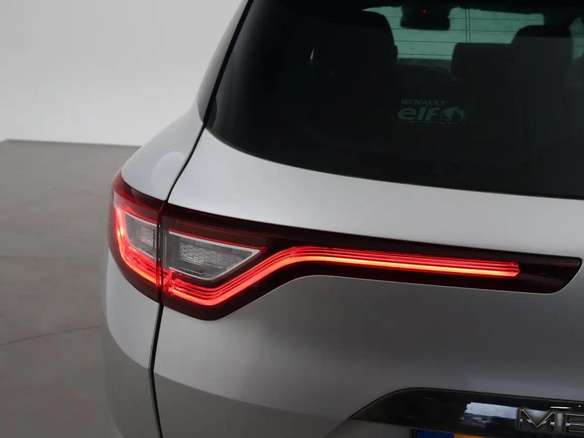 1.3 TCe BOSE + GROOT SCHERM NAVIGATIE | TREKHAAK | CARPLAY | CAMERA