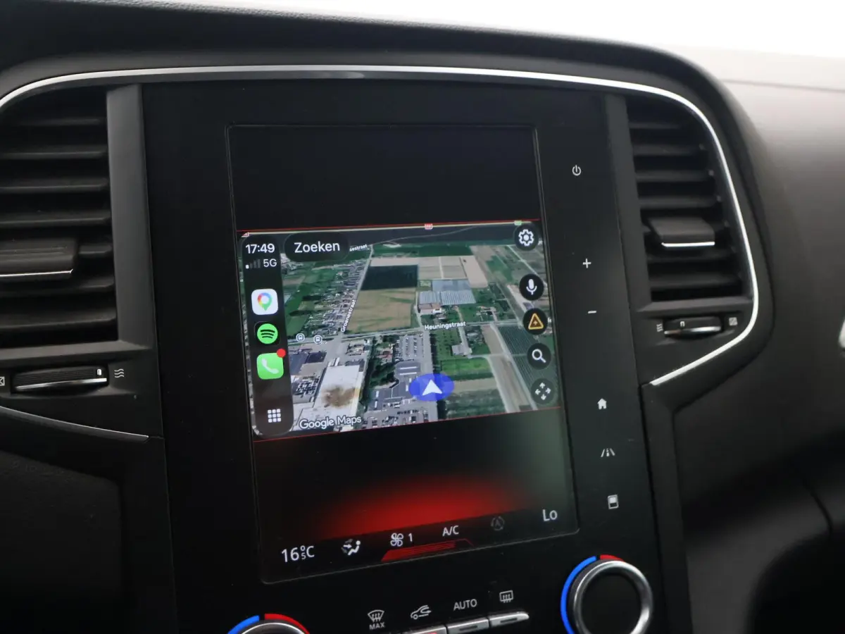 1.3 TCe BOSE + GROOT SCHERM NAVIGATIE | TREKHAAK | CARPLAY | CAMERA
