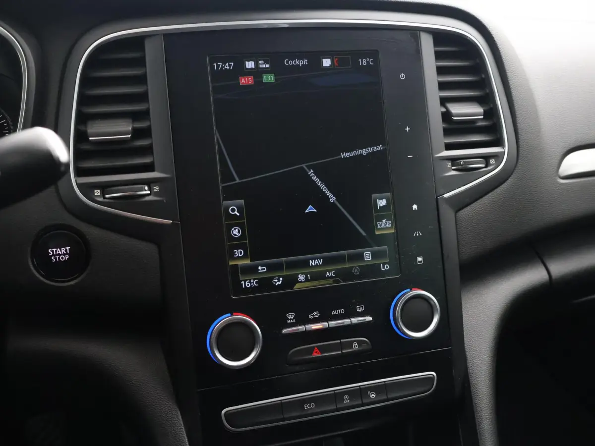1.3 TCe BOSE + GROOT SCHERM NAVIGATIE | TREKHAAK | CARPLAY | CAMERA