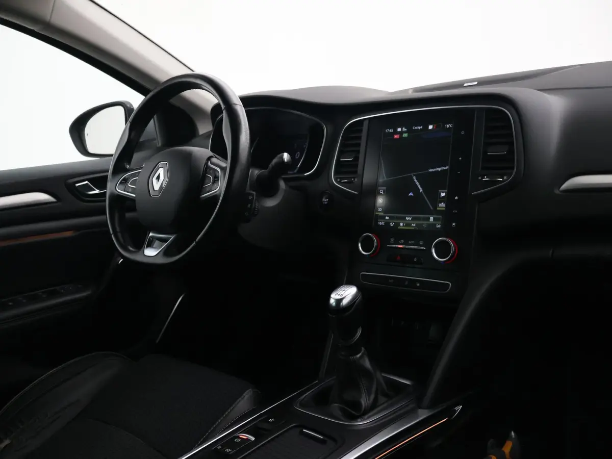 1.3 TCe BOSE + GROOT SCHERM NAVIGATIE | TREKHAAK | CARPLAY | CAMERA