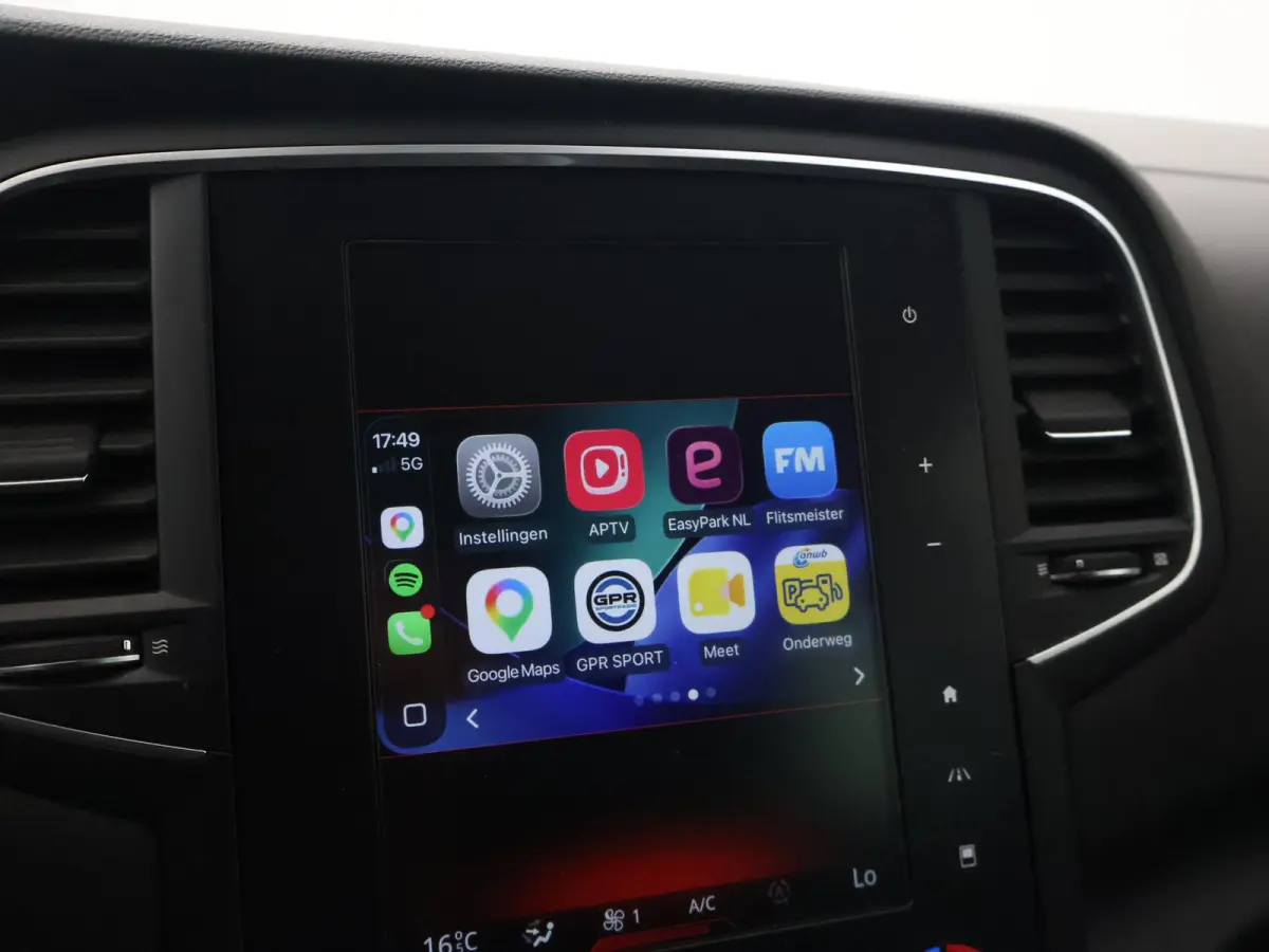 1.3 TCe BOSE + GROOT SCHERM NAVIGATIE | TREKHAAK | CARPLAY | CAMERA