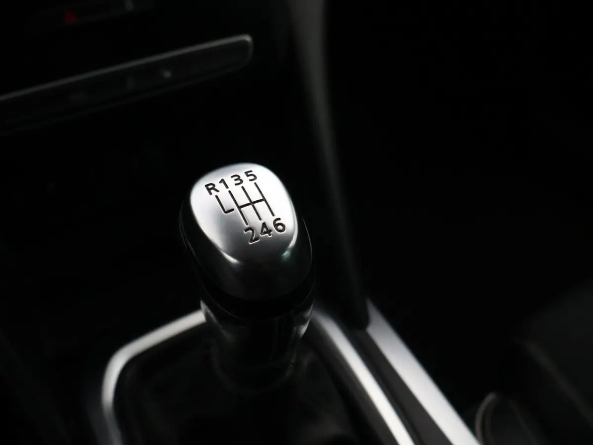 1.3 TCe BOSE + GROOT SCHERM NAVIGATIE | TREKHAAK | CARPLAY | CAMERA