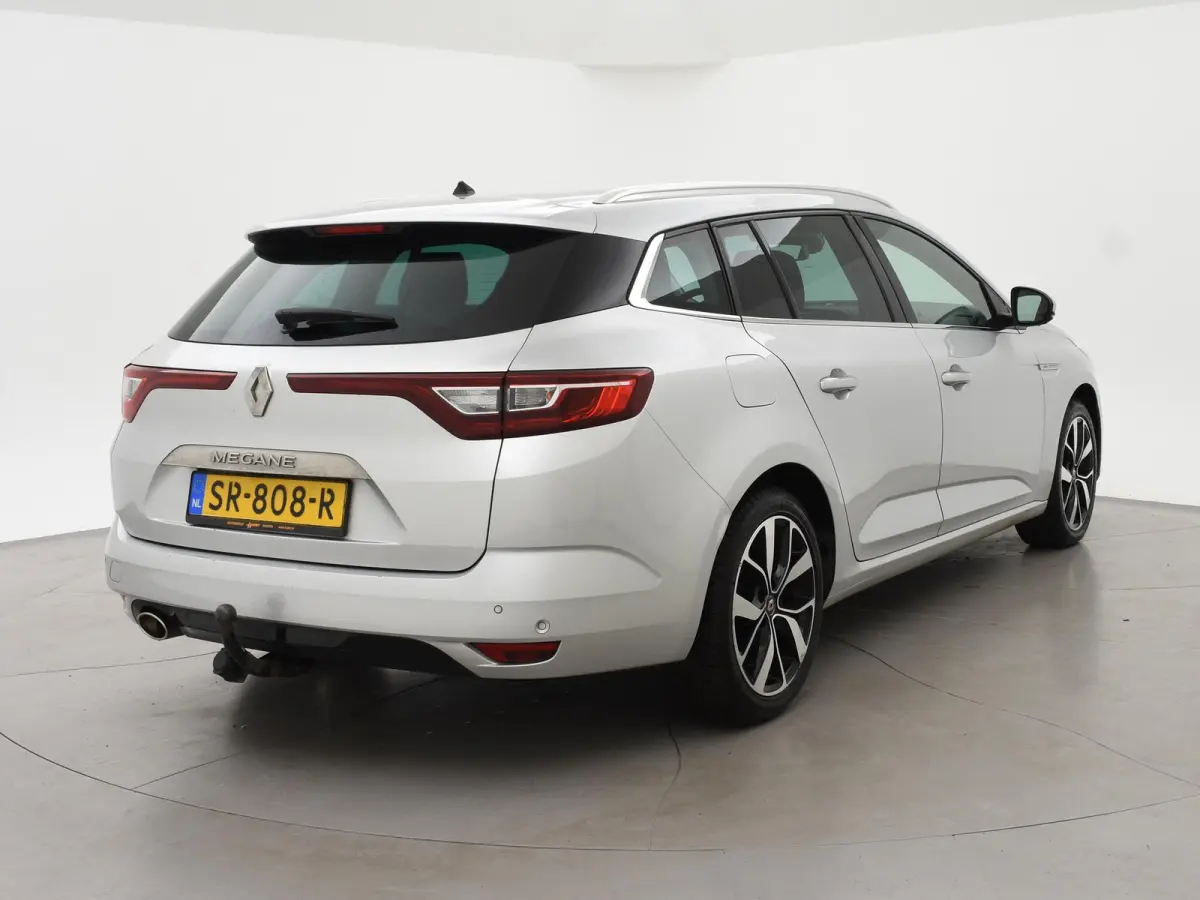 1.3 TCe BOSE + GROOT SCHERM NAVIGATIE | TREKHAAK | CARPLAY | CAMERA