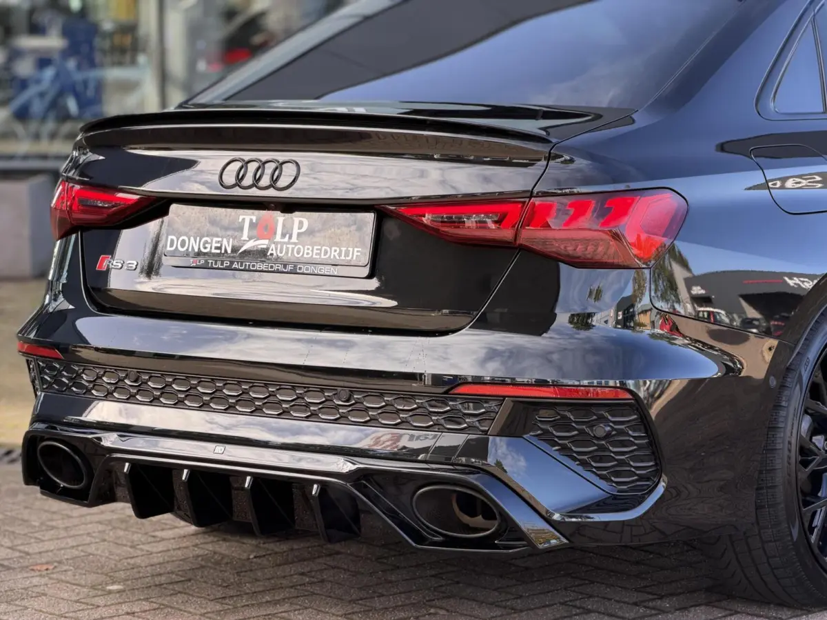 RS 3 2.5 TFSI RS 3 quattro Pano Head-up Matrix RS seats