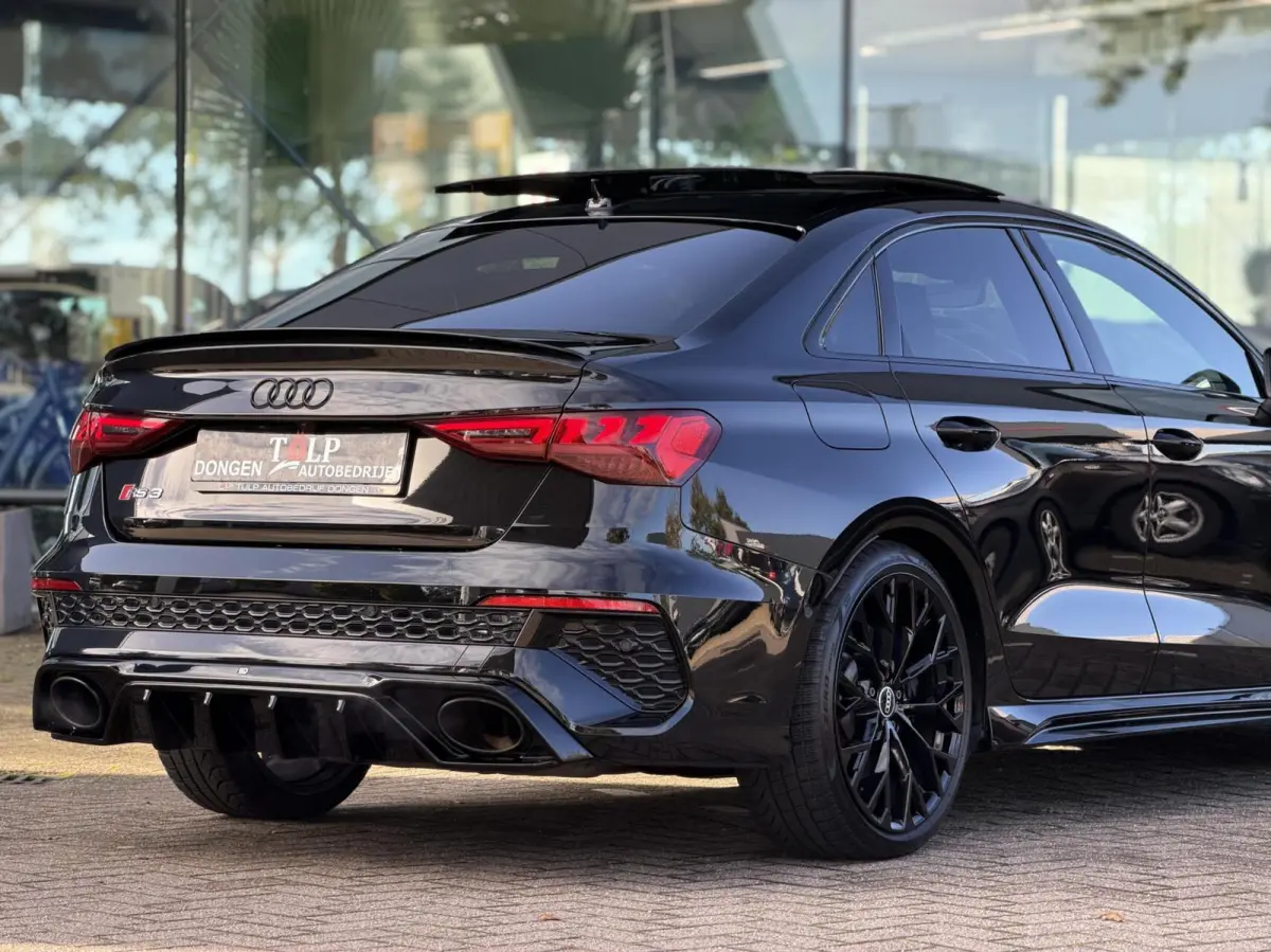 RS 3 2.5 TFSI RS 3 quattro Pano Head-up Matrix RS seats