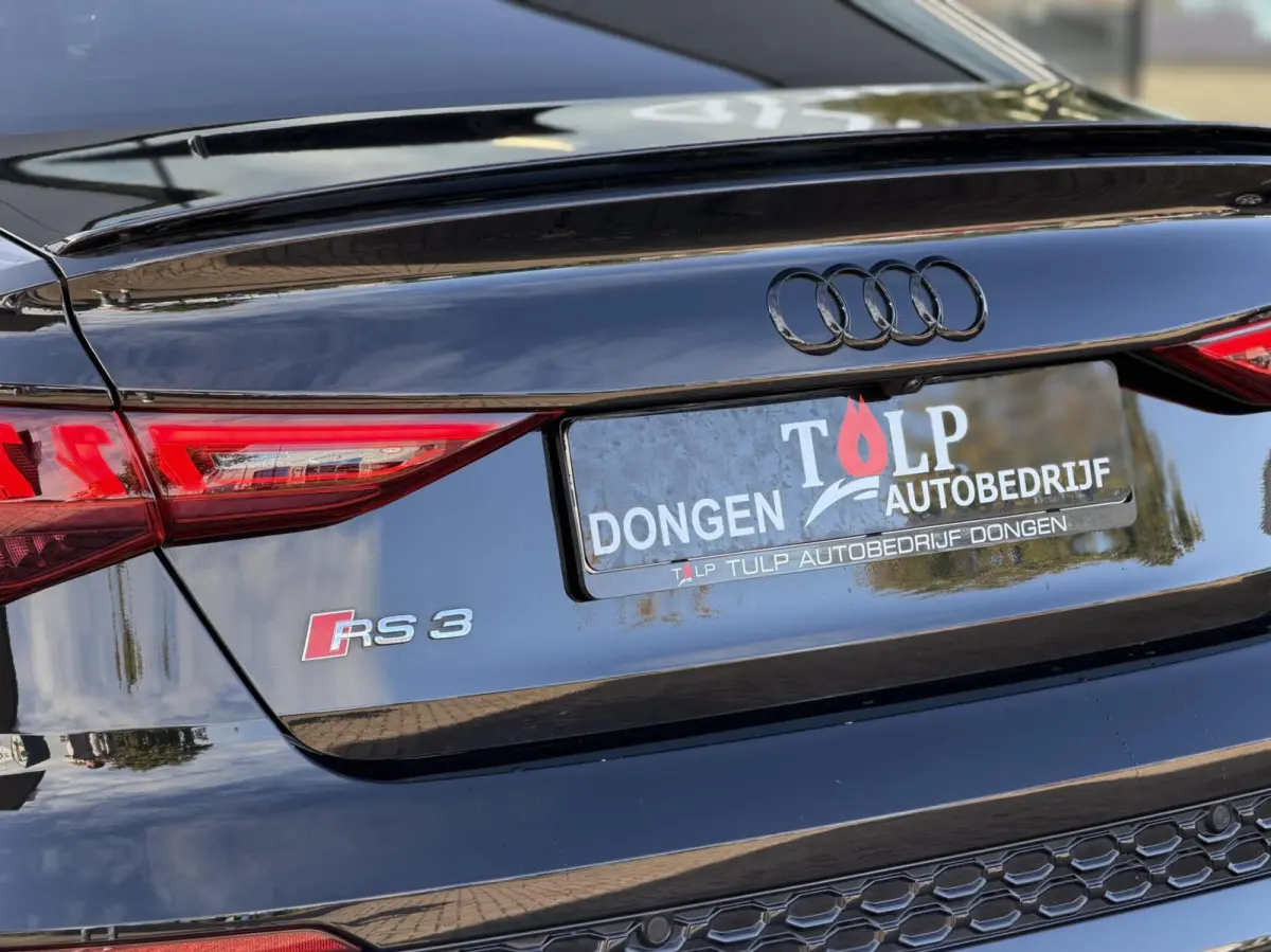 RS 3 2.5 TFSI RS 3 quattro Pano Head-up Matrix RS seats
