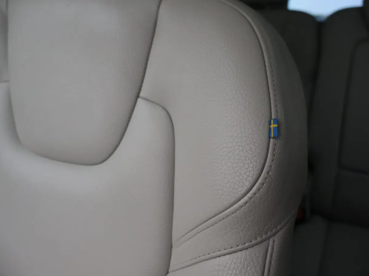 2.0 T8 RECHARGE AWD 390 PK 7P + TREKHAAK | PANORAMA | H/K | 360 CAMERA | HEAD-UP