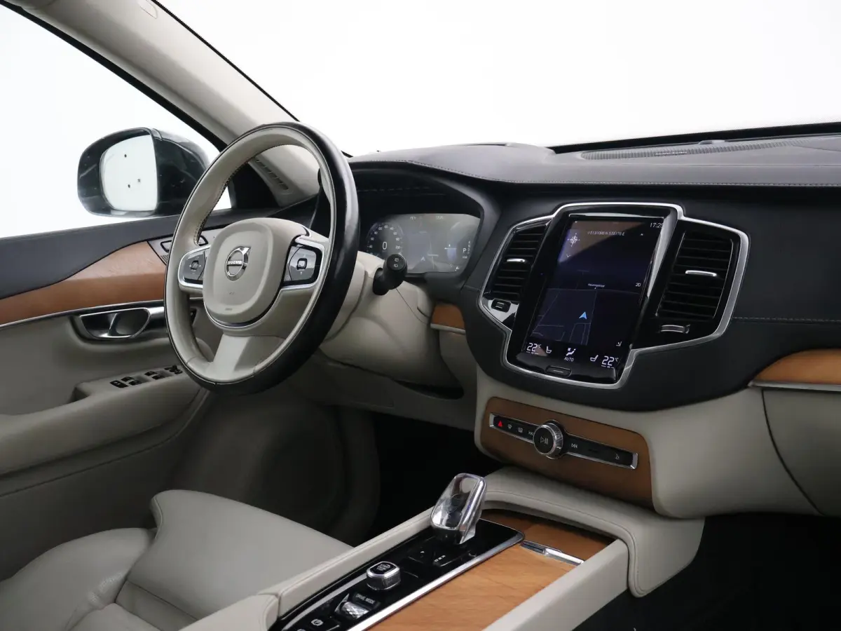 2.0 T8 RECHARGE AWD 390 PK 7P + TREKHAAK | PANORAMA | H/K | 360 CAMERA | HEAD-UP