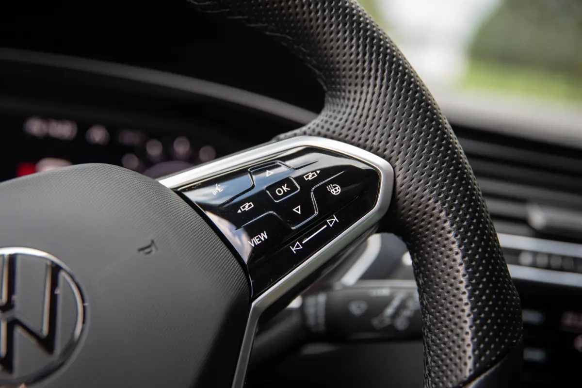 1.4 TSI eHybrid R-Line Exclusive , Trekhaak, Adap. cruise,  Memory seat, Rondomzichtcamera,