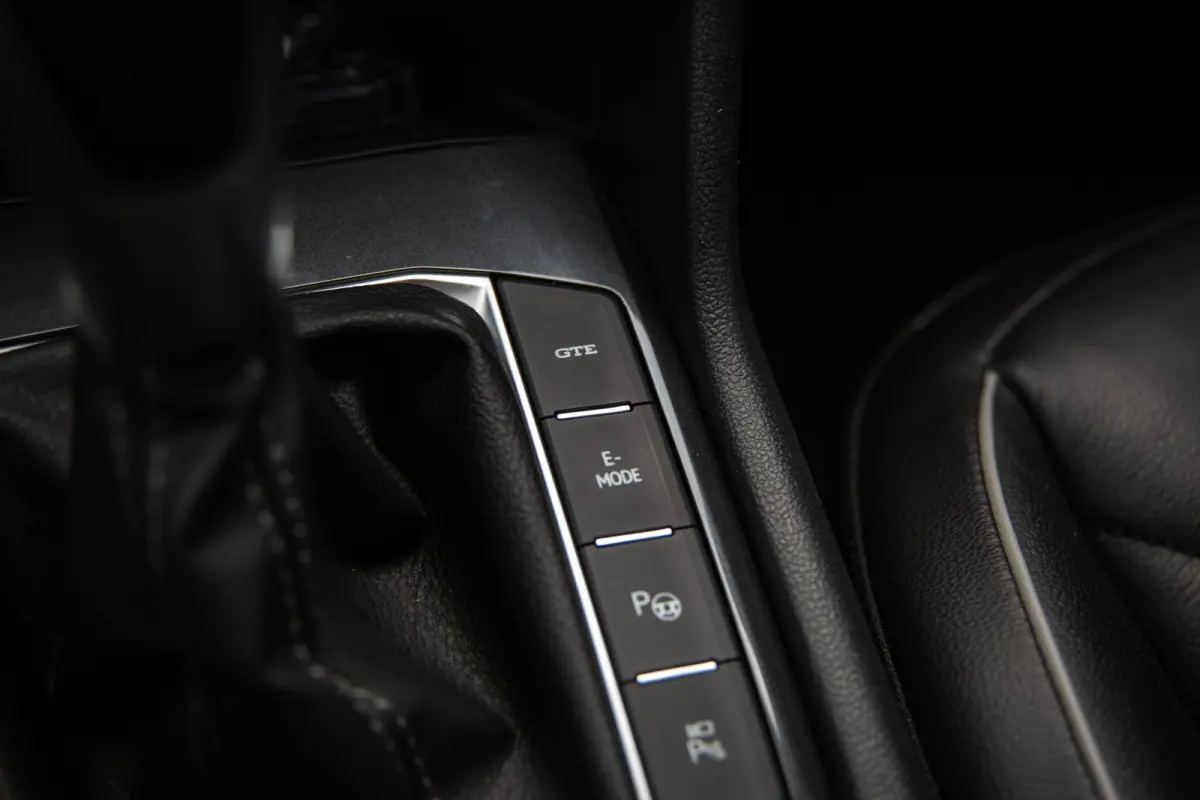 1.4 TSI eHybrid R-Line Exclusive , Trekhaak, Adap. cruise,  Memory seat, Rondomzichtcamera,