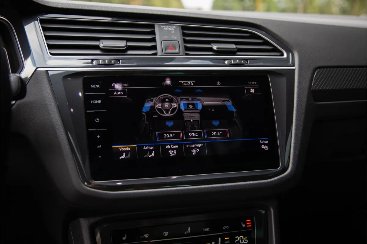1.4 TSI eHybrid R-Line Exclusive , Trekhaak, Adap. cruise,  Memory seat, Rondomzichtcamera,