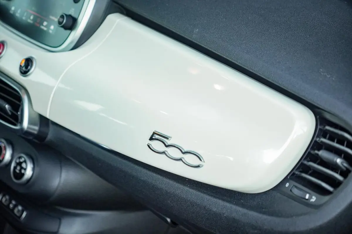 1.0 GSE Urban 120TH Edition / Parelmoer / NL auto / Carplay