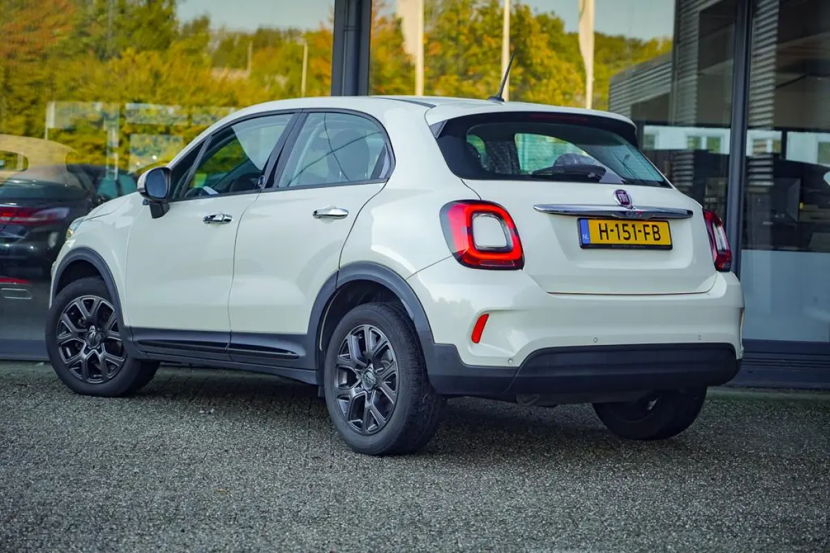 1.0 GSE Urban 120TH Edition / Parelmoer / NL auto / Carplay