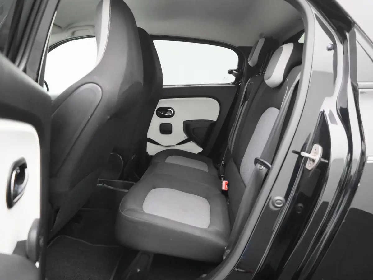 1.0 SCe Intens VERWACHT !! | CAMERA | NAVIGATIE | PDC | LMV | CLIMA | CRUISE | APPLE CARPLAY & ANDROID AUTO | 12 MAANDEN BOVAG GARANTIE |