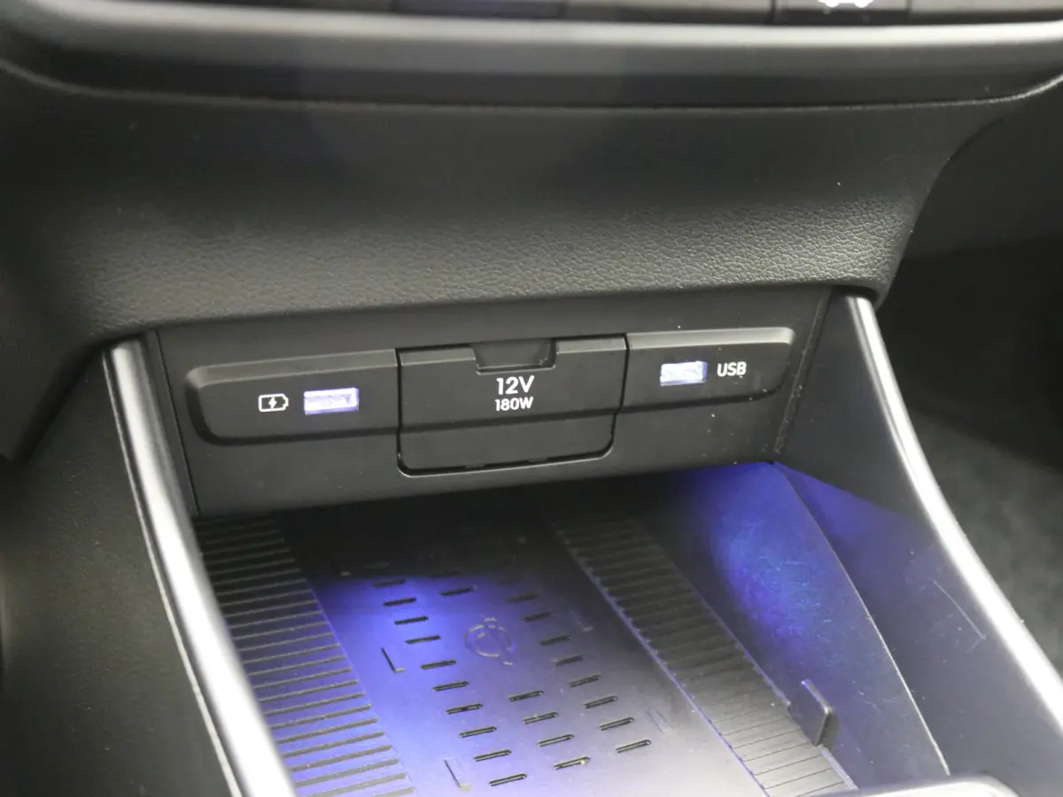 1.0 T-GDI Comfort Smart | Achteruitrijcamera | Airco | Apple Carplay/Android Auto|telefoonintegratie premium