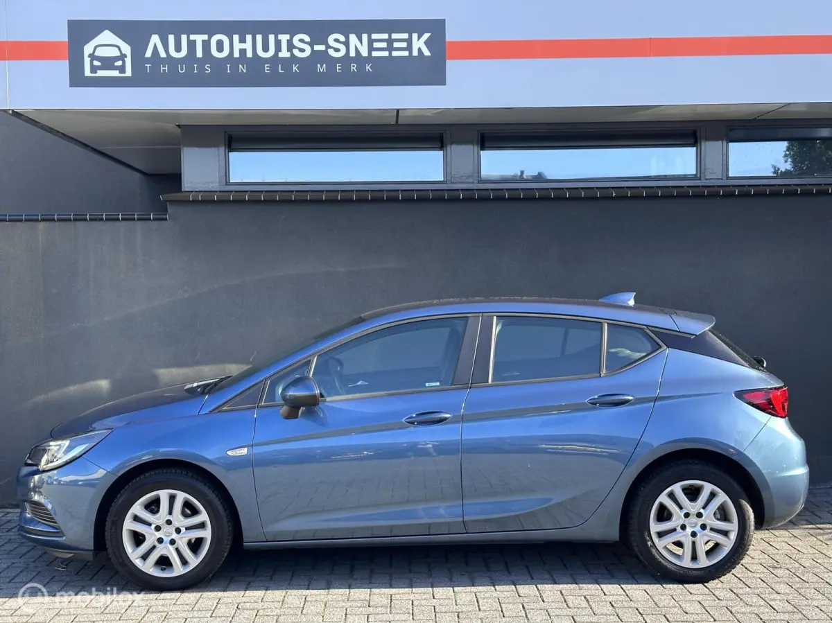 1.0 Online Edition | Carplay | Navigatie |