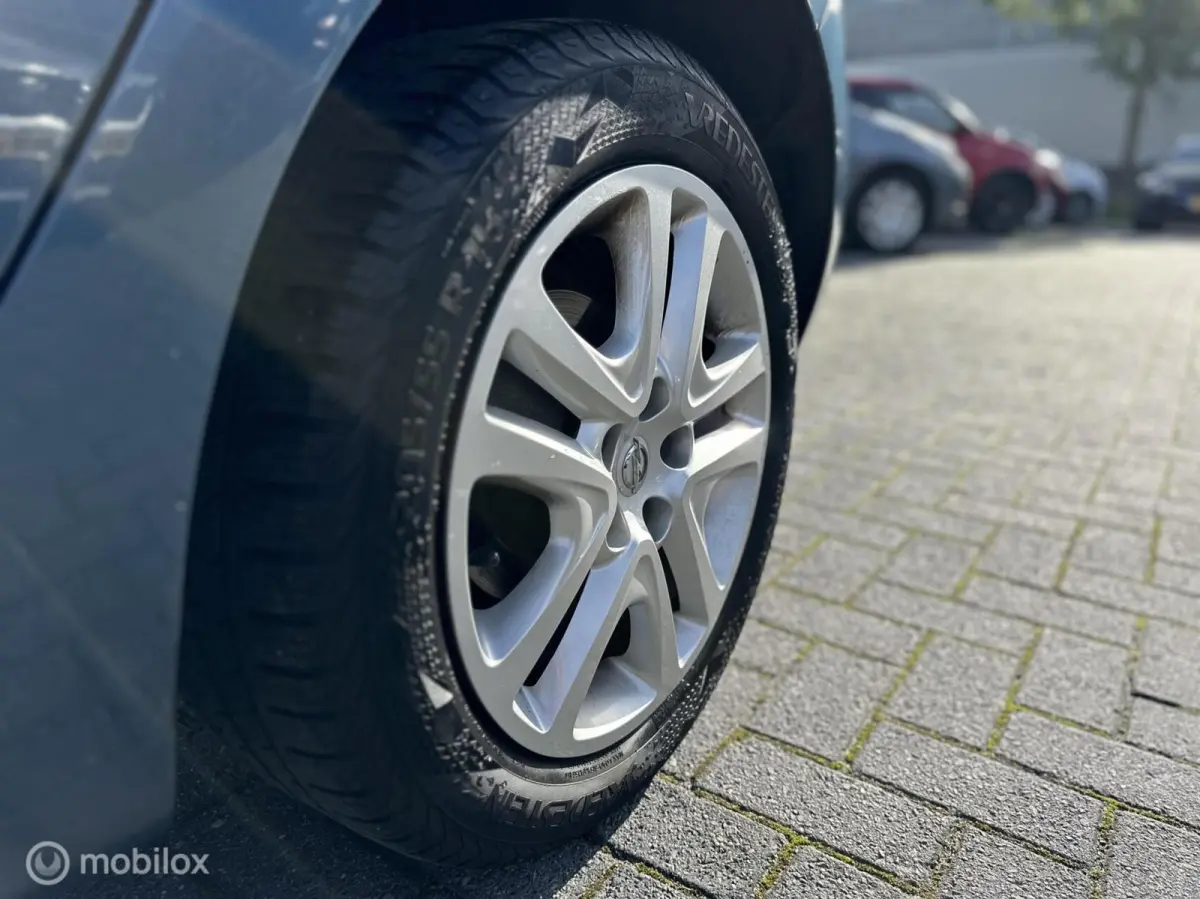 1.0 Online Edition | Carplay | Navigatie |