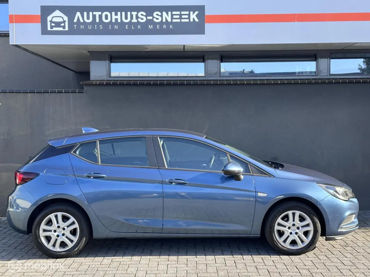 1.0 Online Edition | Carplay | Navigatie |