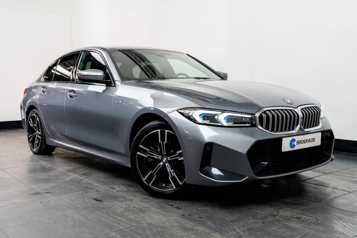 330e M Sport Edition 292PK | M-Sport | Laser LED Koplampen | Elek. Stoelen Incl. geheugen | Ledere Bekleding | Adaptieve Cruise Control