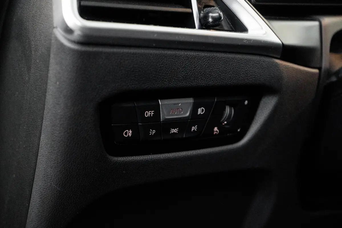 330e M Sport Edition 292PK | M-Sport | Laser LED Koplampen | Elek. Stoelen Incl. geheugen | Ledere Bekleding | Adaptieve Cruise Control