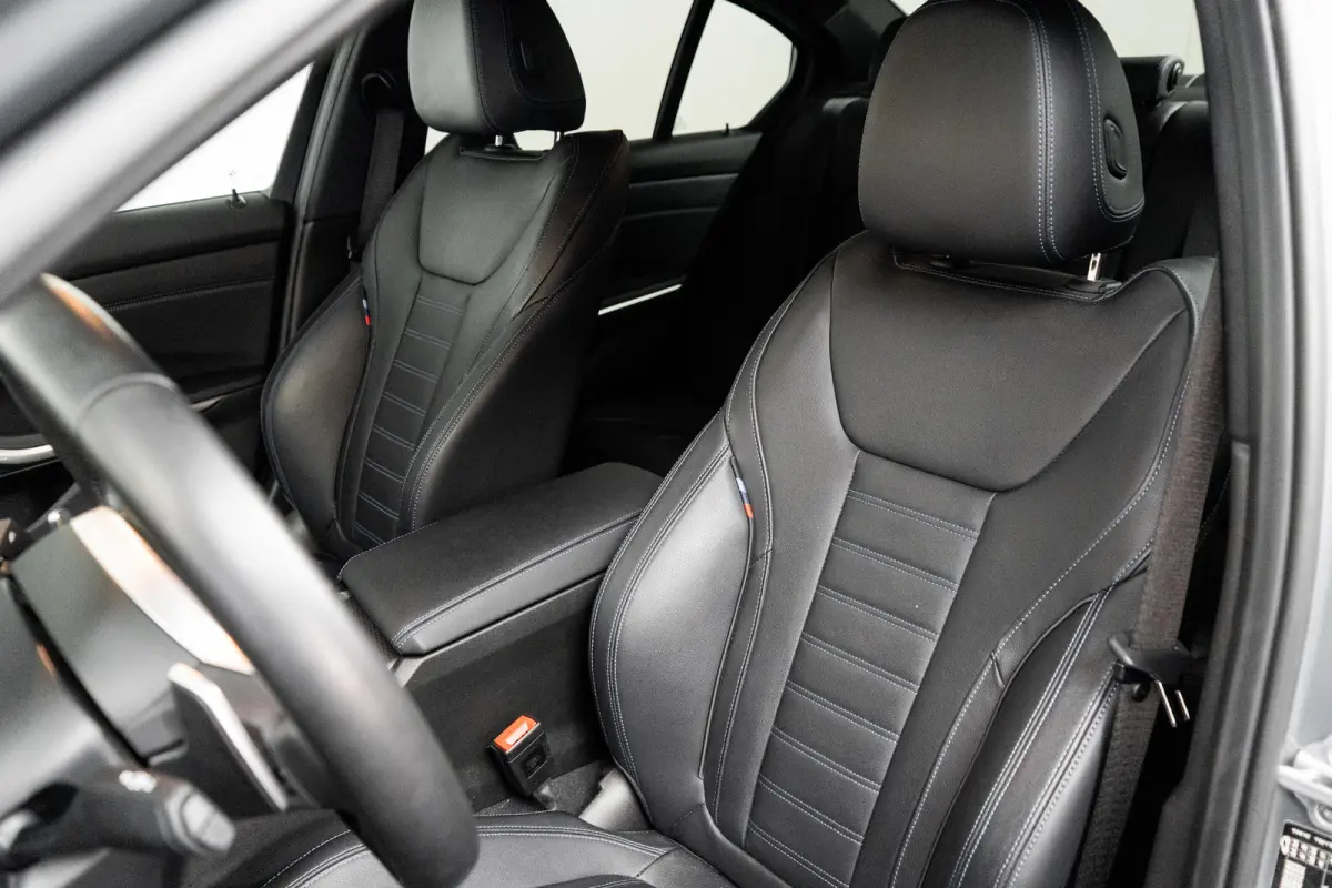 330e M Sport Edition 292PK | M-Sport | Laser LED Koplampen | Elek. Stoelen Incl. geheugen | Ledere Bekleding | Adaptieve Cruise Control
