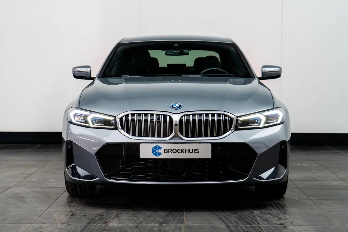 330e M Sport Edition 292PK | M-Sport | Laser LED Koplampen | Elek. Stoelen Incl. geheugen | Ledere Bekleding | Adaptieve Cruise Control