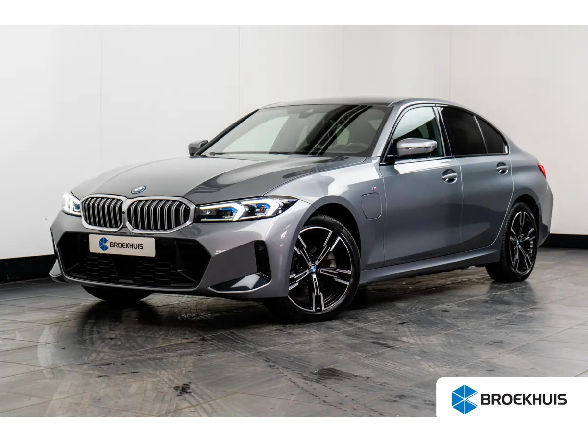 330e M Sport Edition 292PK | M-Sport | Laser LED Koplampen | Elek. Stoelen Incl. geheugen | Ledere Bekleding | Adaptieve Cruise Control