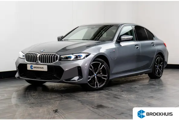 330e M Sport Edition 292PK | M-Sport | Laser LED Koplampen | Elek. Stoelen Incl. geheugen | Ledere Bekleding | Adaptieve Cruise Control