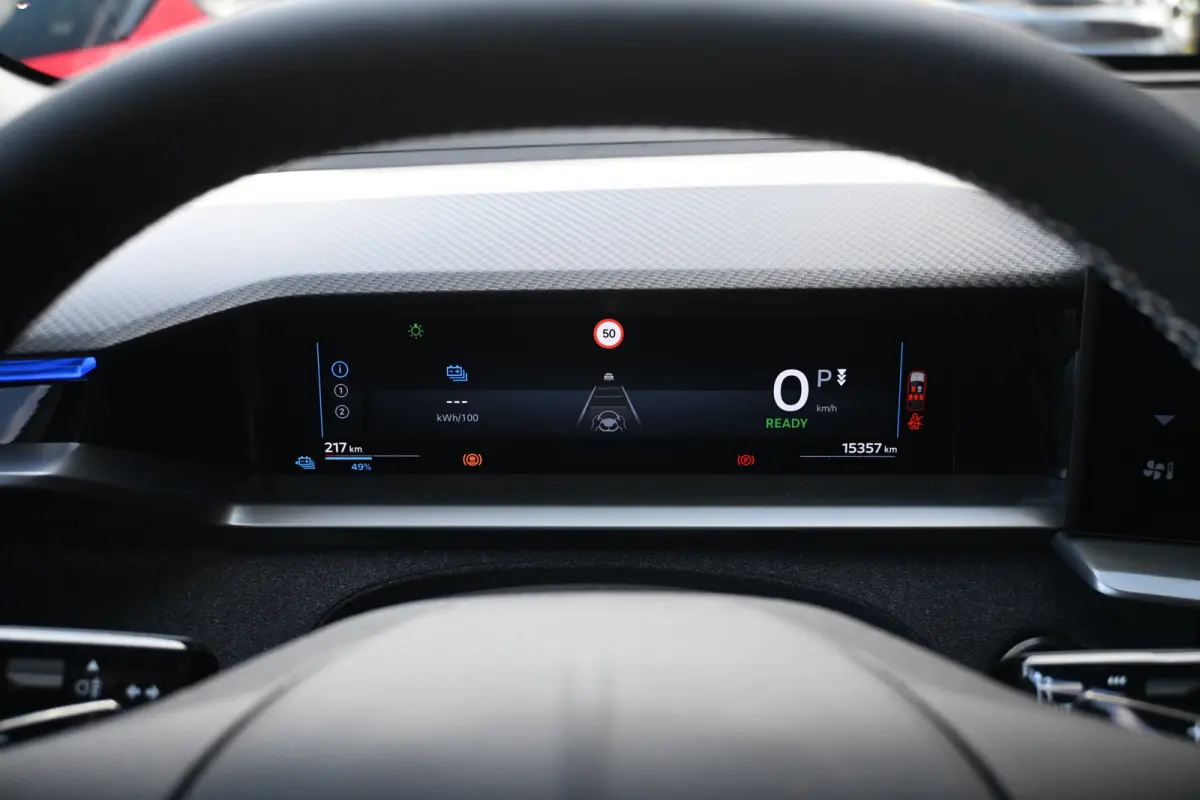 Business Edition 97 kWh 98,6%SOH! Long Range | Tot 8 Jaar Garantie! | Vol-Leder | Schuif-/Kanteldak | FOCAL | Massage | LED-Matrix | Stoelkoeling/Verwarming | Elektr. Achterklep | !!
