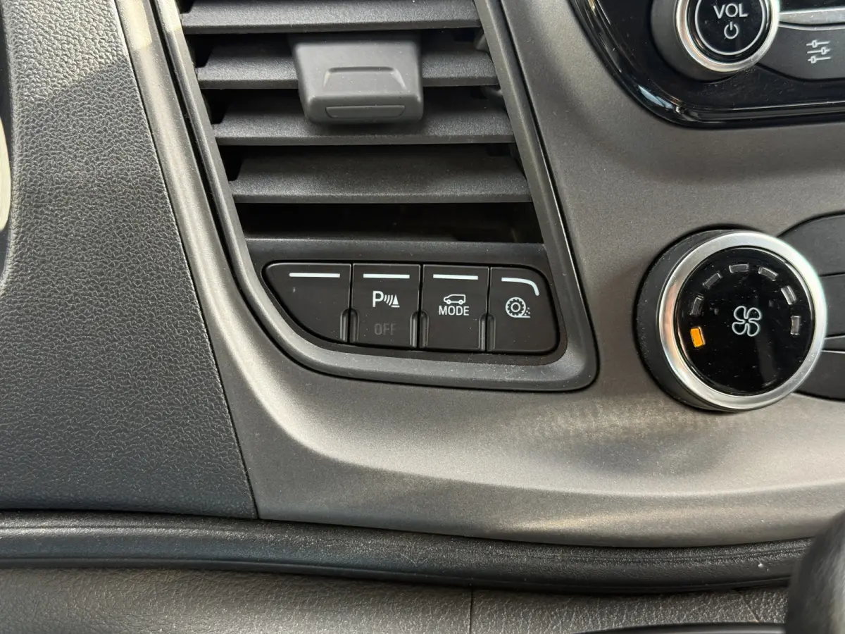 300 2.0 TDCI L2H1 Raptor | ZB-Edition | Trekhaak | Camera | Carplay | Navi