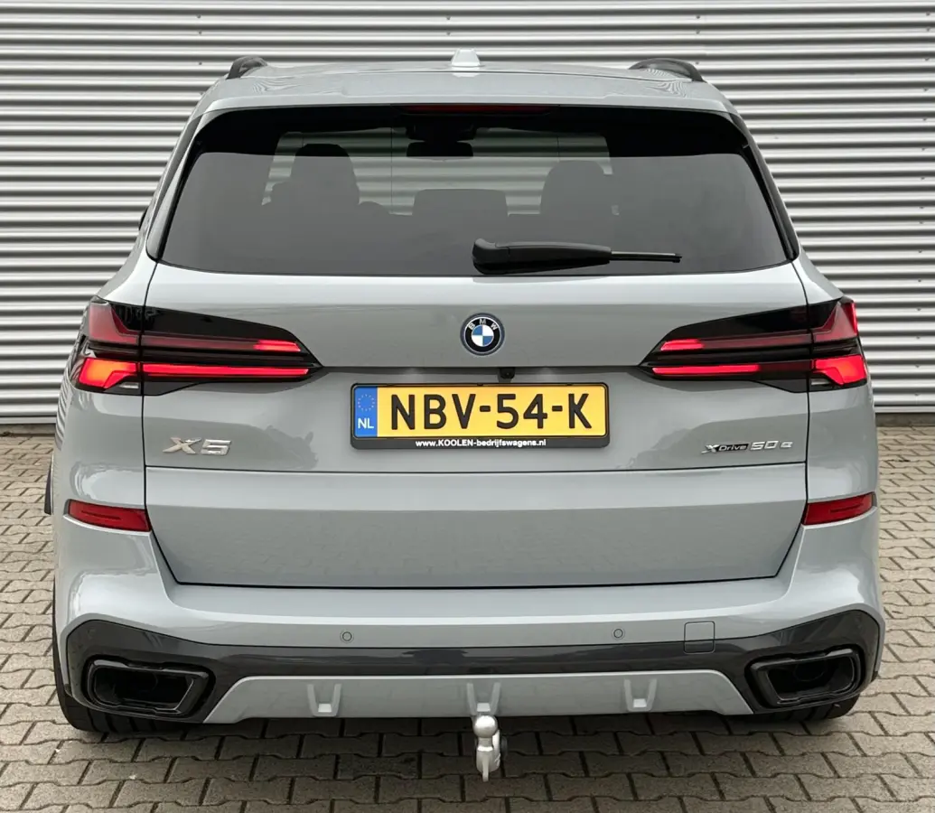 xDrive50e