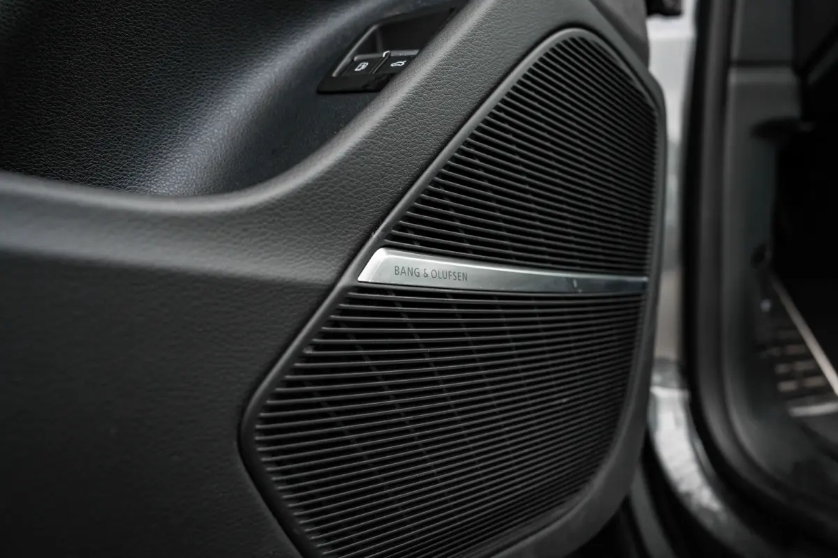 60 TFSI e quattro Pro Line S Competition ABT | Panoramadak | Stoelventilatie | Massage | HUD | B & O | | 4-wiel besturing | Achterbank verwarmd | Alarm klasse 3