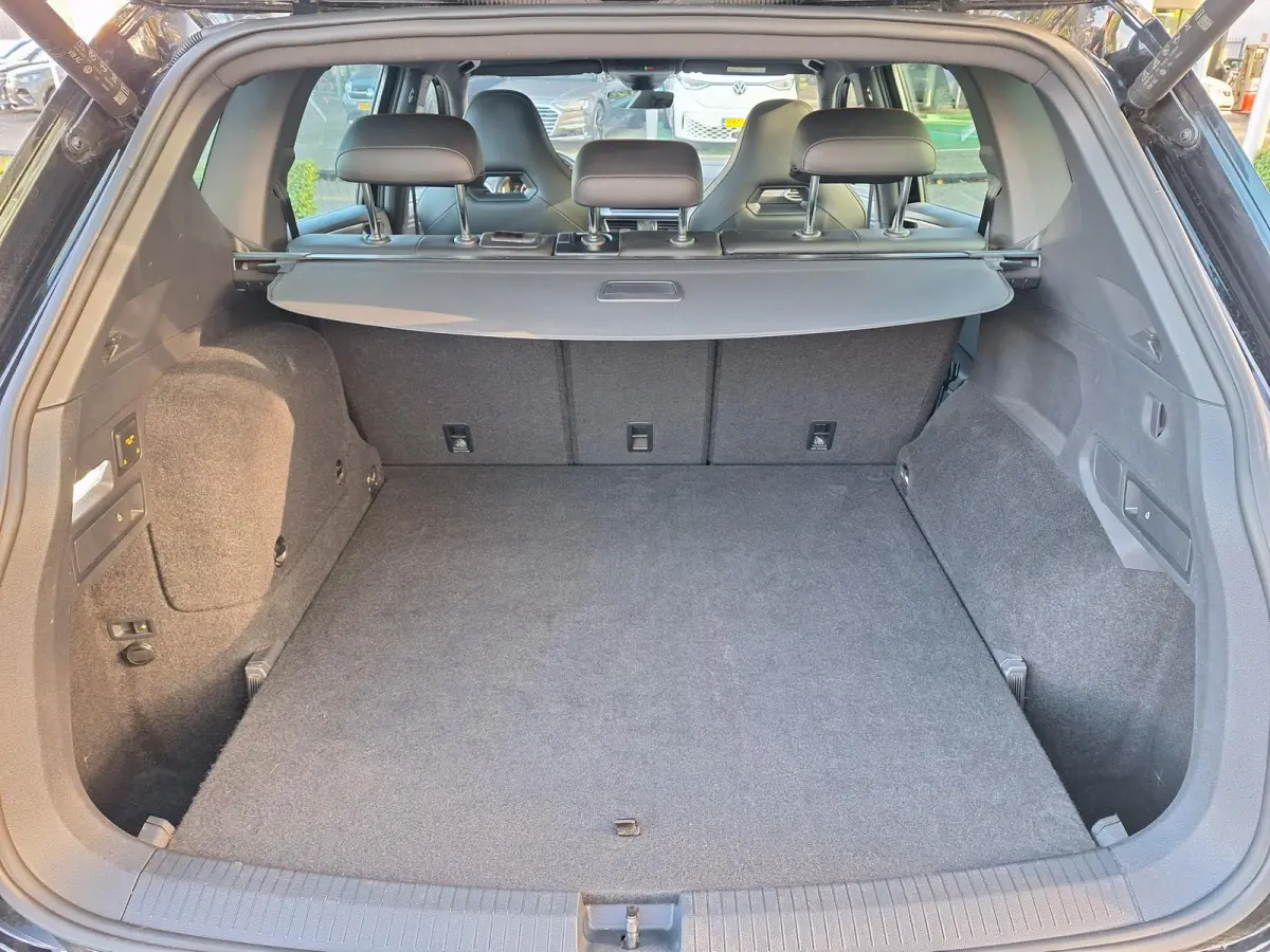 1.4 TSI PHEV FR (Pano,Trekhaak,360,Virtual)