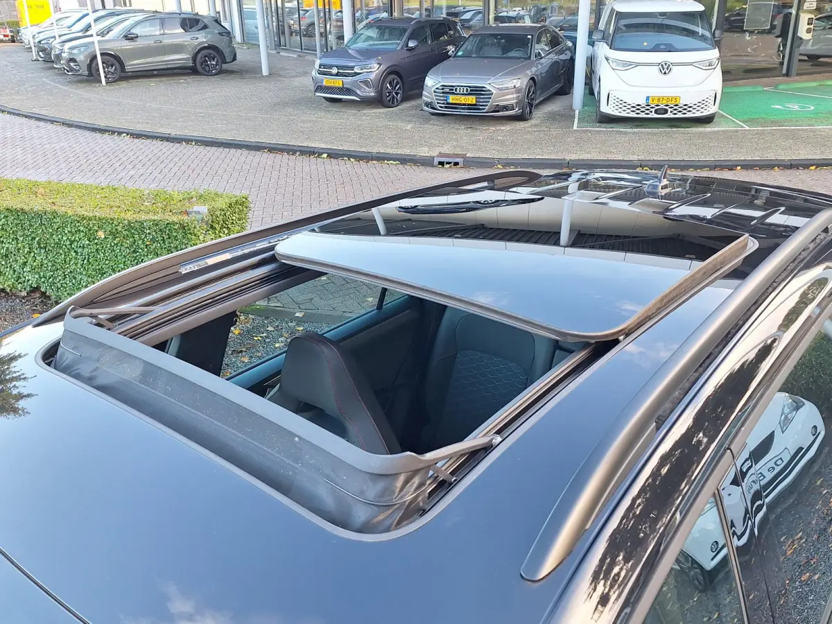 1.4 TSI PHEV FR (Pano,Trekhaak,360,Virtual)