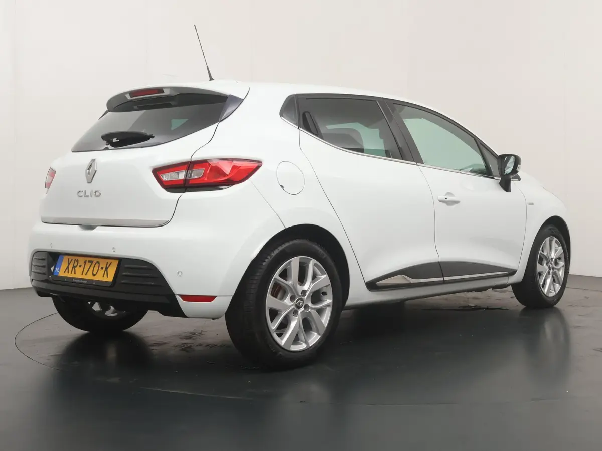 TCe 90 Limited | navigatie | parkeersensoren | airco |