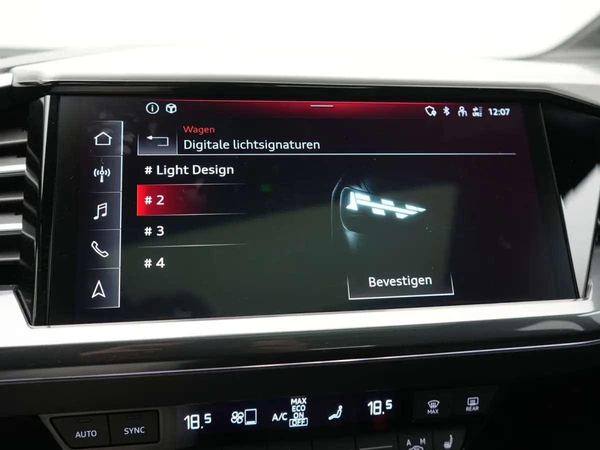40 S edition 77 kWh 204pk Dealer O.H. | Trekhaak Af Fabriek | Panodak | Adaptive Cruise | Head Up | 360 Camera | Matrix LED | Lederen Sportstoelen & Stuur Verwarmd | Keyless | Apple Carplay 