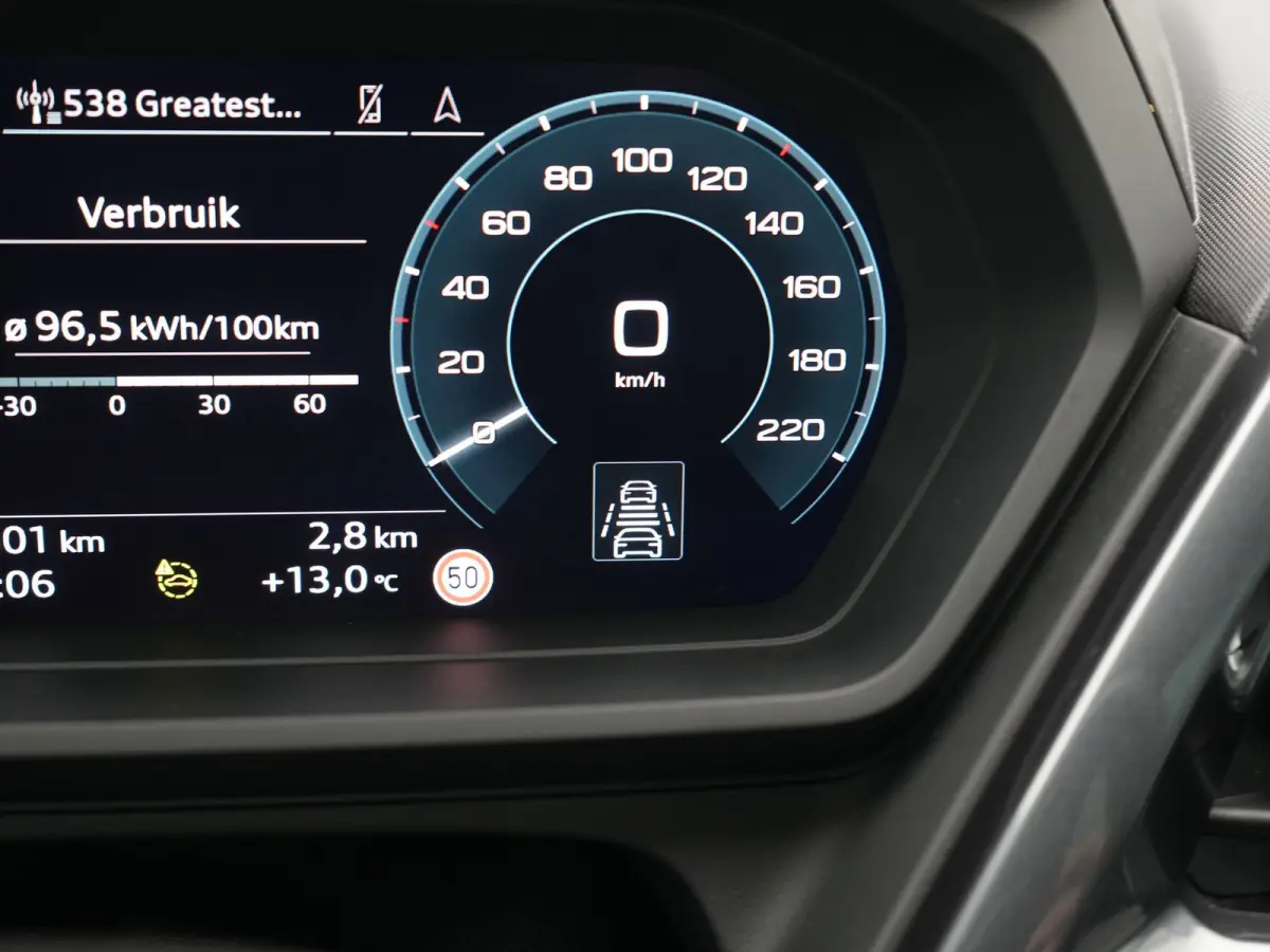 40 S edition 77 kWh 204pk Dealer O.H. | Trekhaak Af Fabriek | Panodak | Adaptive Cruise | Head Up | 360 Camera | Matrix LED | Lederen Sportstoelen & Stuur Verwarmd | Keyless | Apple Carplay 