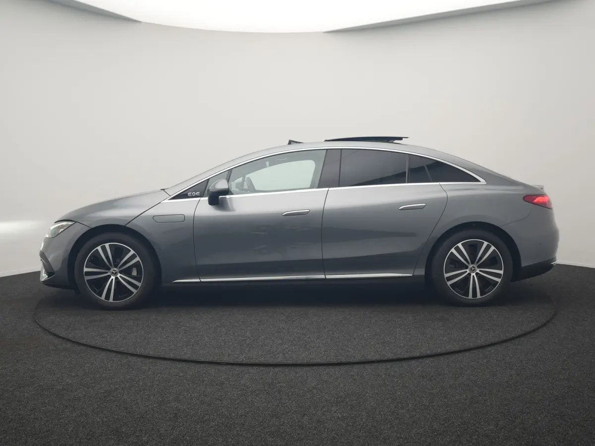 350+ Luxury Line 91 kWh 292pk Dealer O.H. | SOH 97,5% | Panodak | Adaptive Cruise | Camera | Lederen Sportstoelen Memory & Ventilatie | Stoelen & Stuur Verwarmd | Sfeerverlichting | BLIS | K