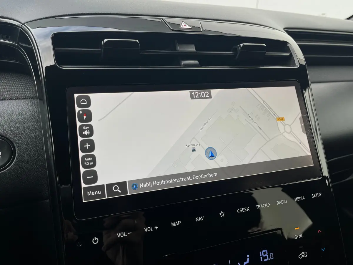 1.6 T-GDI HEV N-Line Business Sky | Trekhaak | All-season banden | Elektrisch glazen panorama-dak | Cruise Control Adaptief | Apple Carplay/Android Auto | Stoel en stuurverwarming |