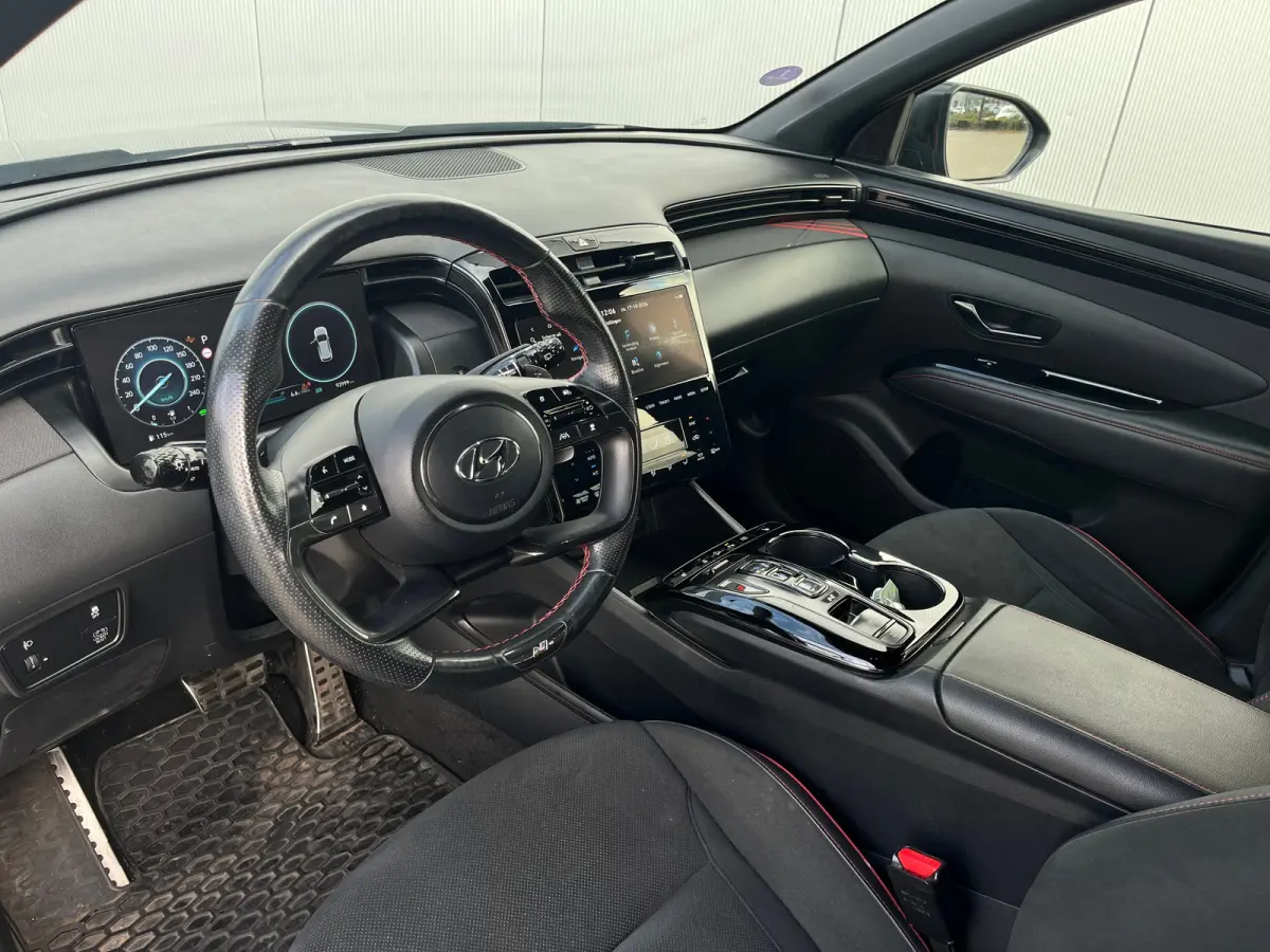 1.6 T-GDI HEV N-Line Business Sky | Trekhaak | All-season banden | Elektrisch glazen panorama-dak | Cruise Control Adaptief | Apple Carplay/Android Auto | Stoel en stuurverwarming |